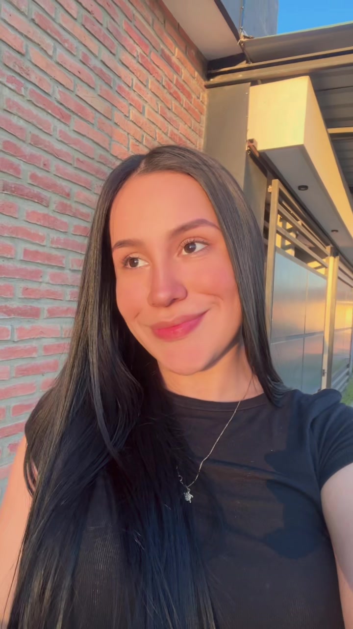 @Carla Garcia🦋