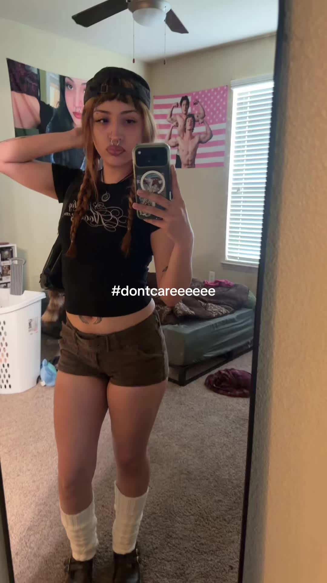 @thegirlwithteeth