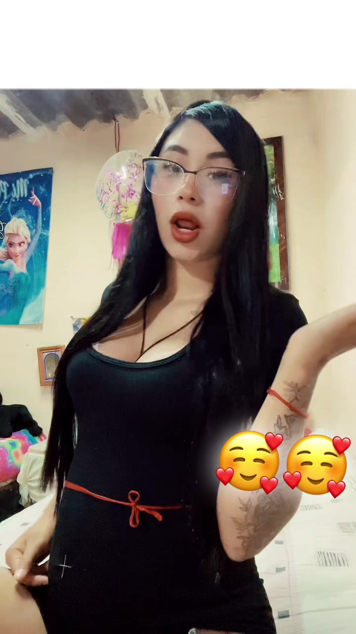 @Kxrlä kënnëdy
