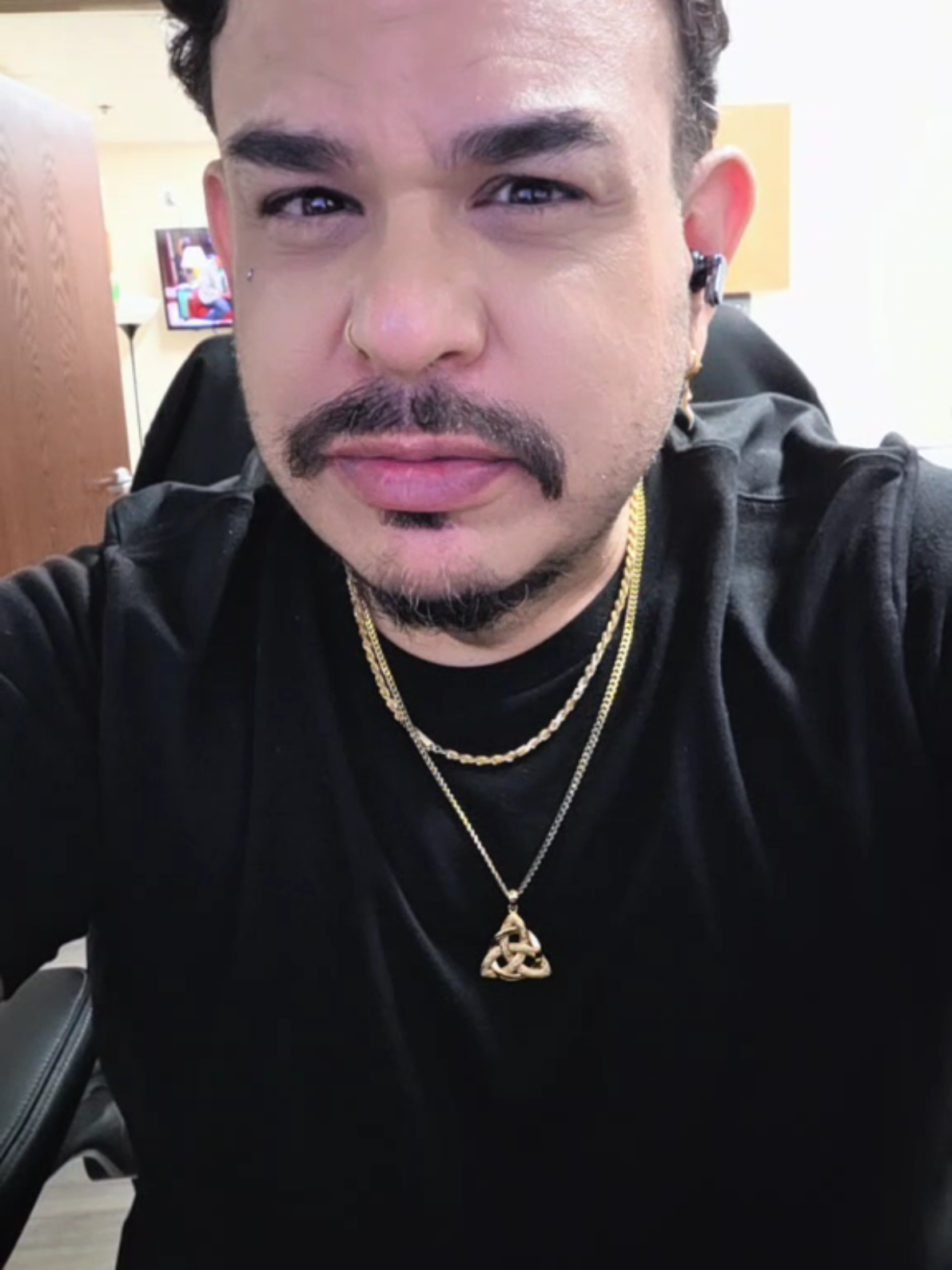@Woofy