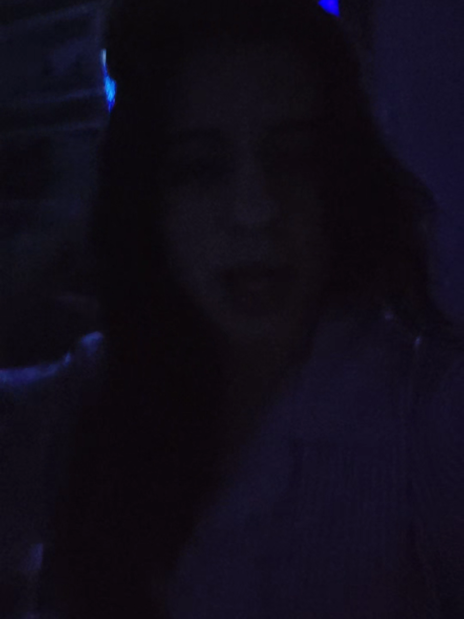 @Lavi🎭
