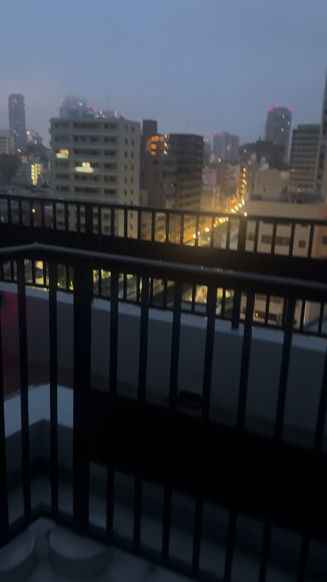 @T