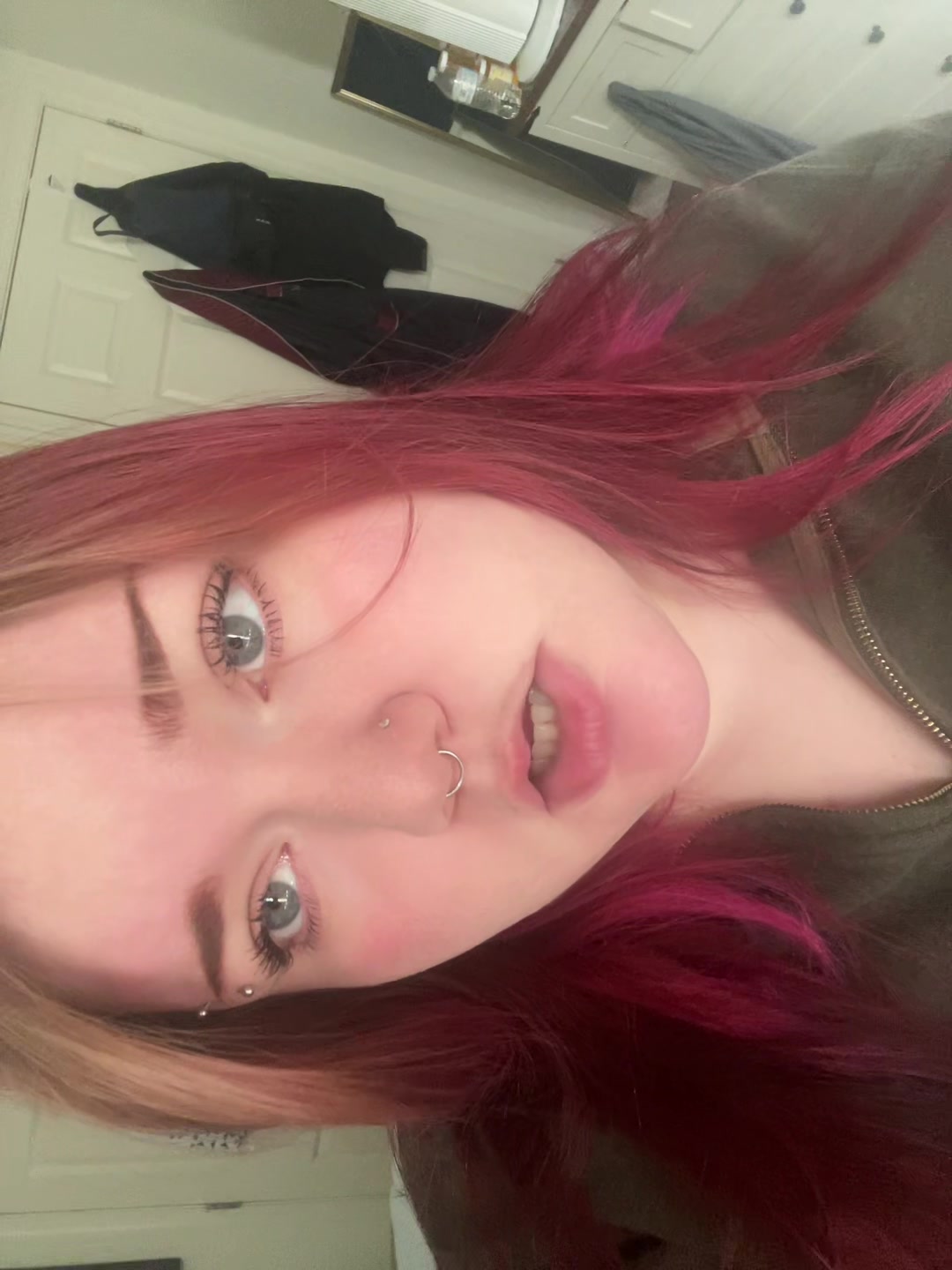 @julesss