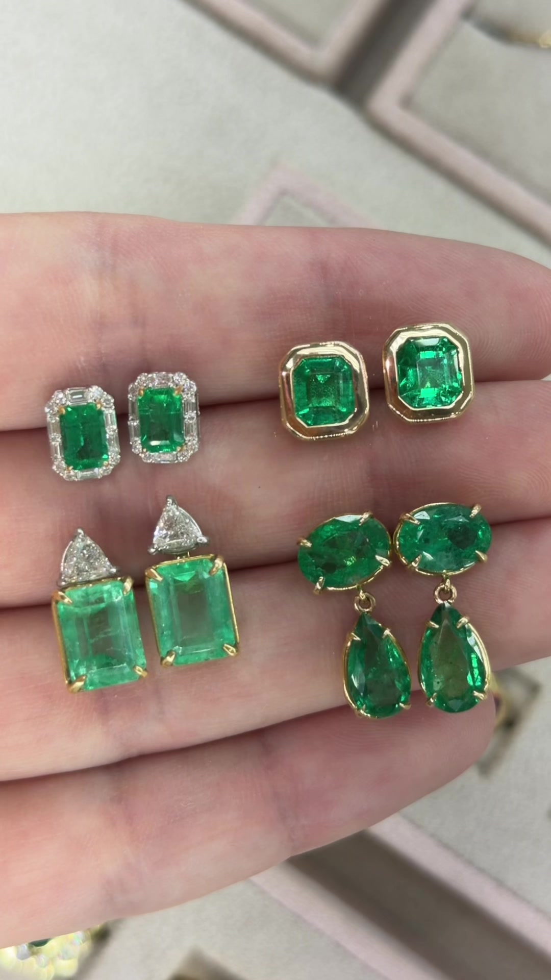 @JR Colombian Emerald