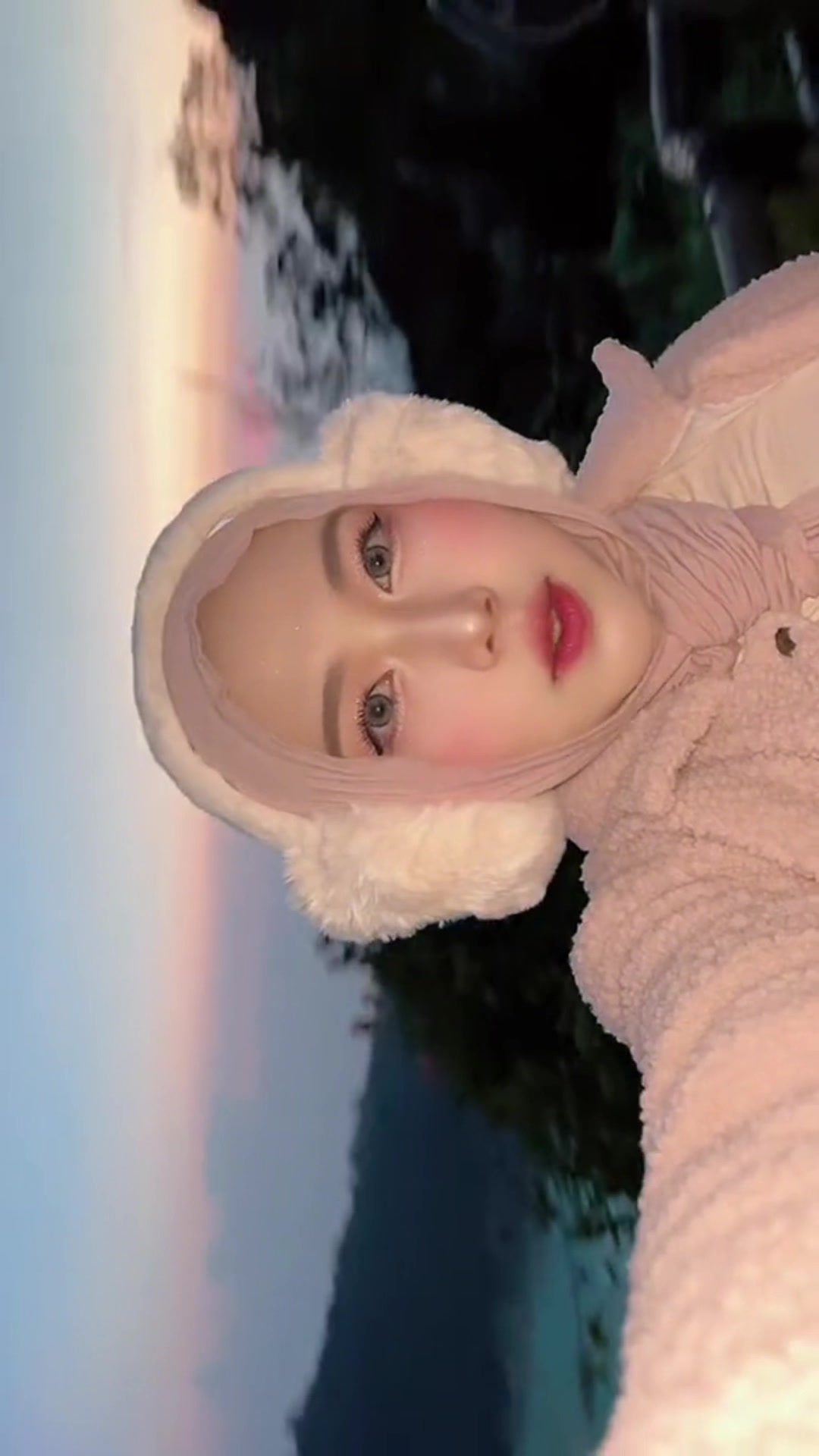 @nabilaaputtt18