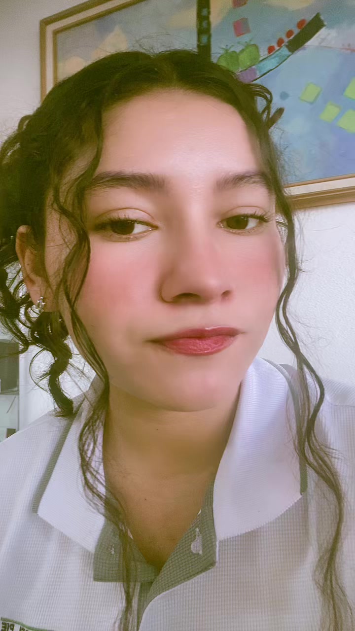 @Taty✨