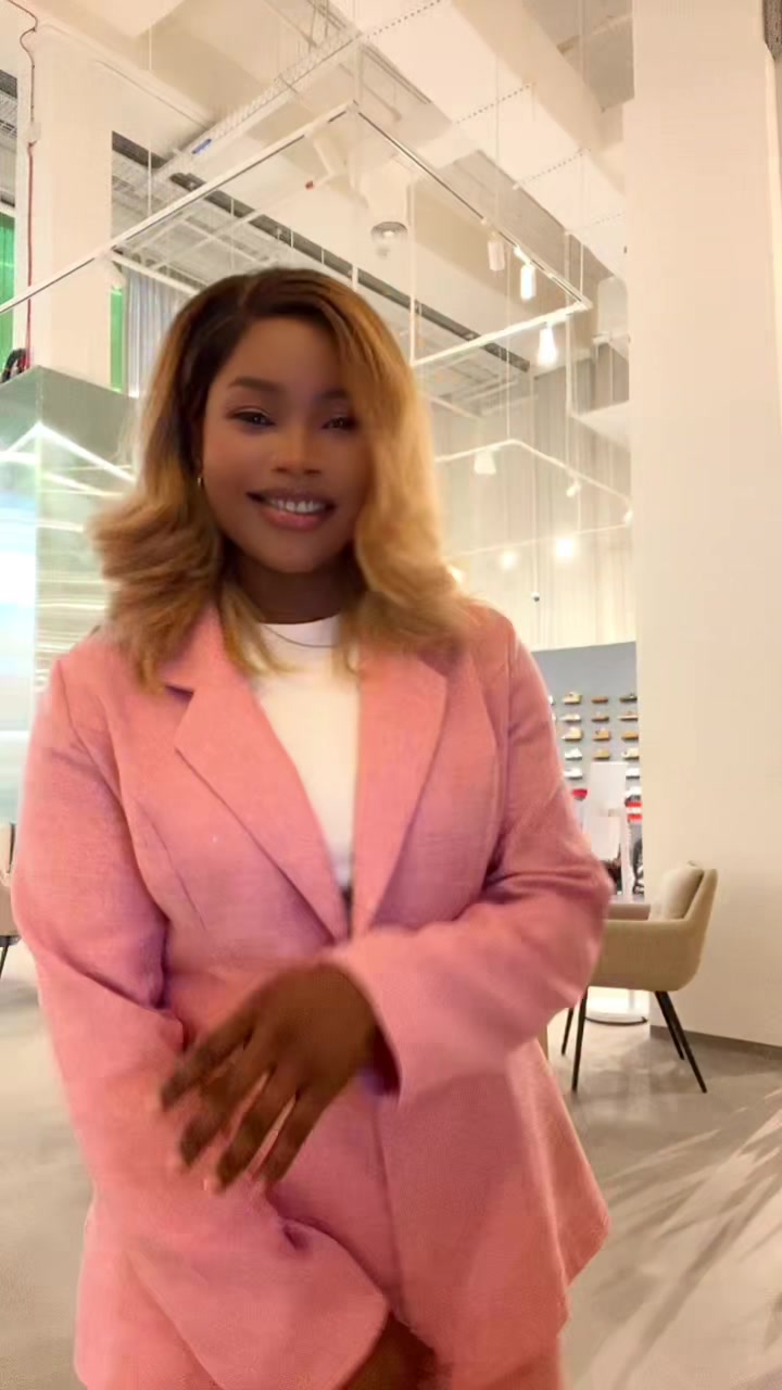 @Feyisola_DXB🇦🇪