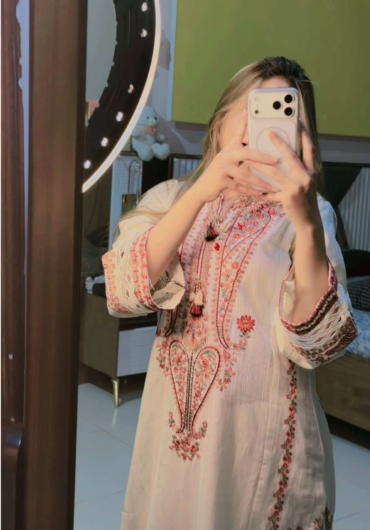 @♥️Kaînat Malîk♥️