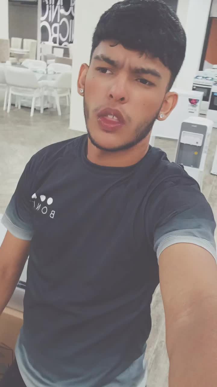 @Alejandro