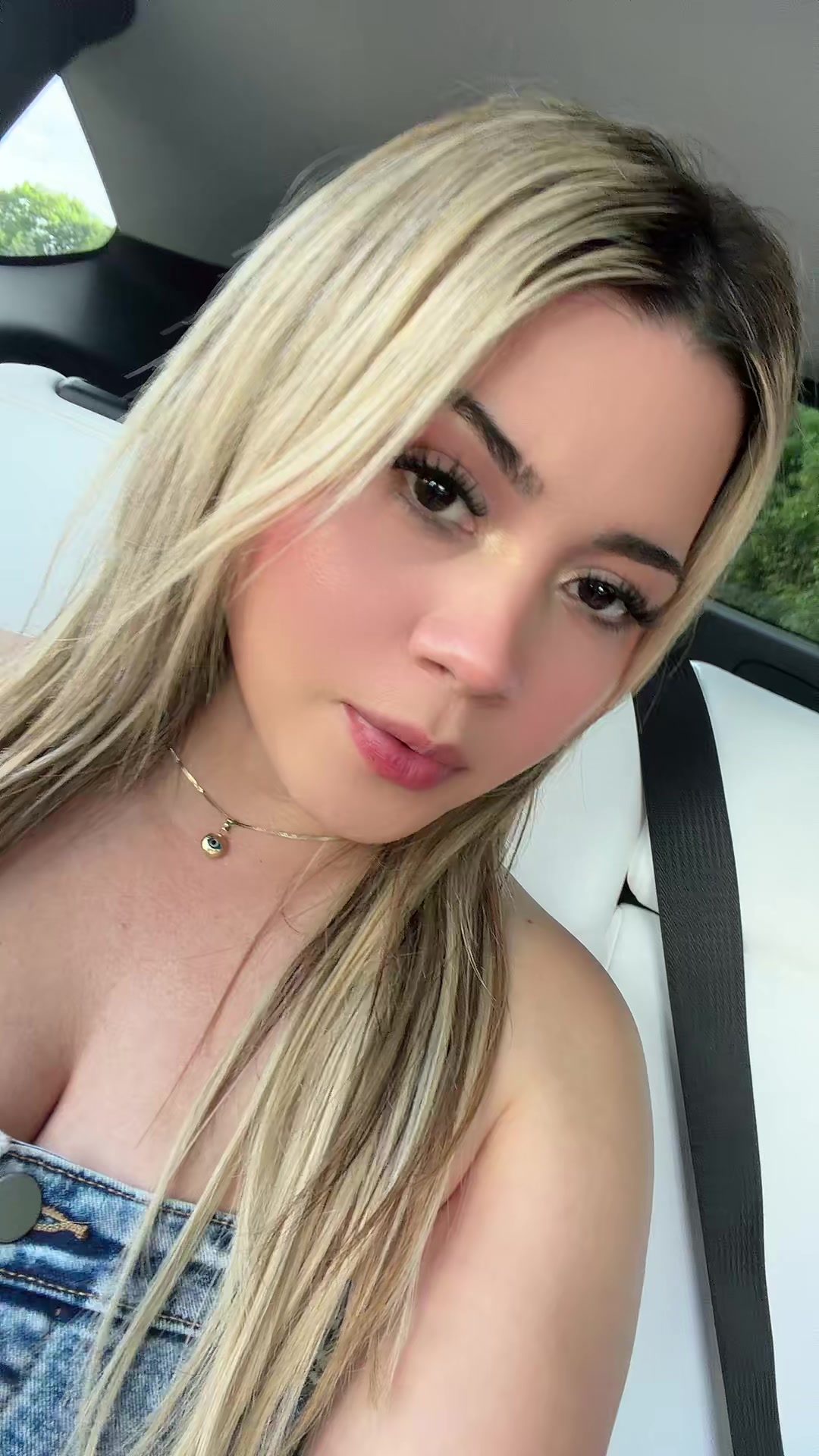 @Brisna Reyes 👸🏼🍑