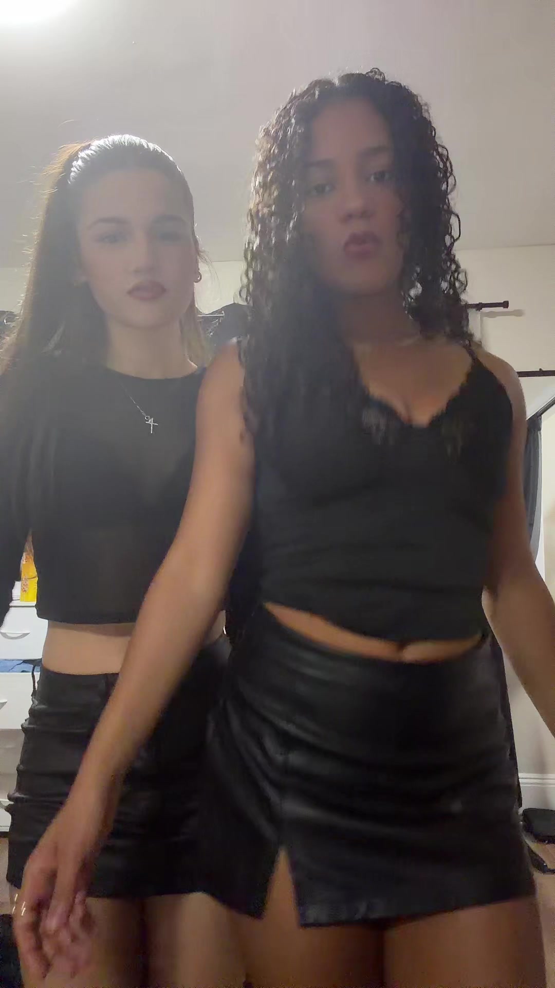 @jiana