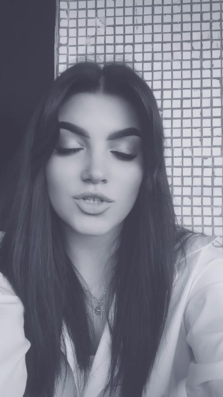 @lenysia6660