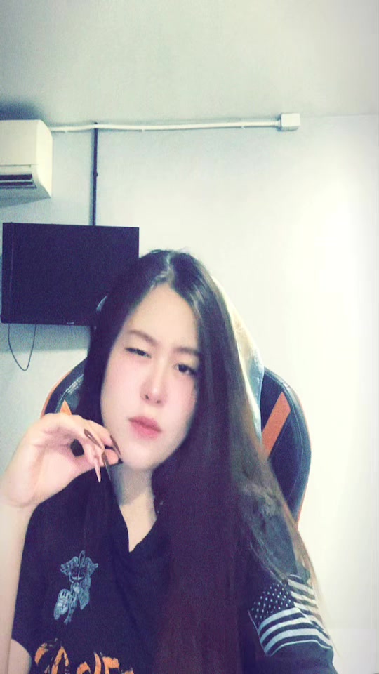 @Teetee 🤎