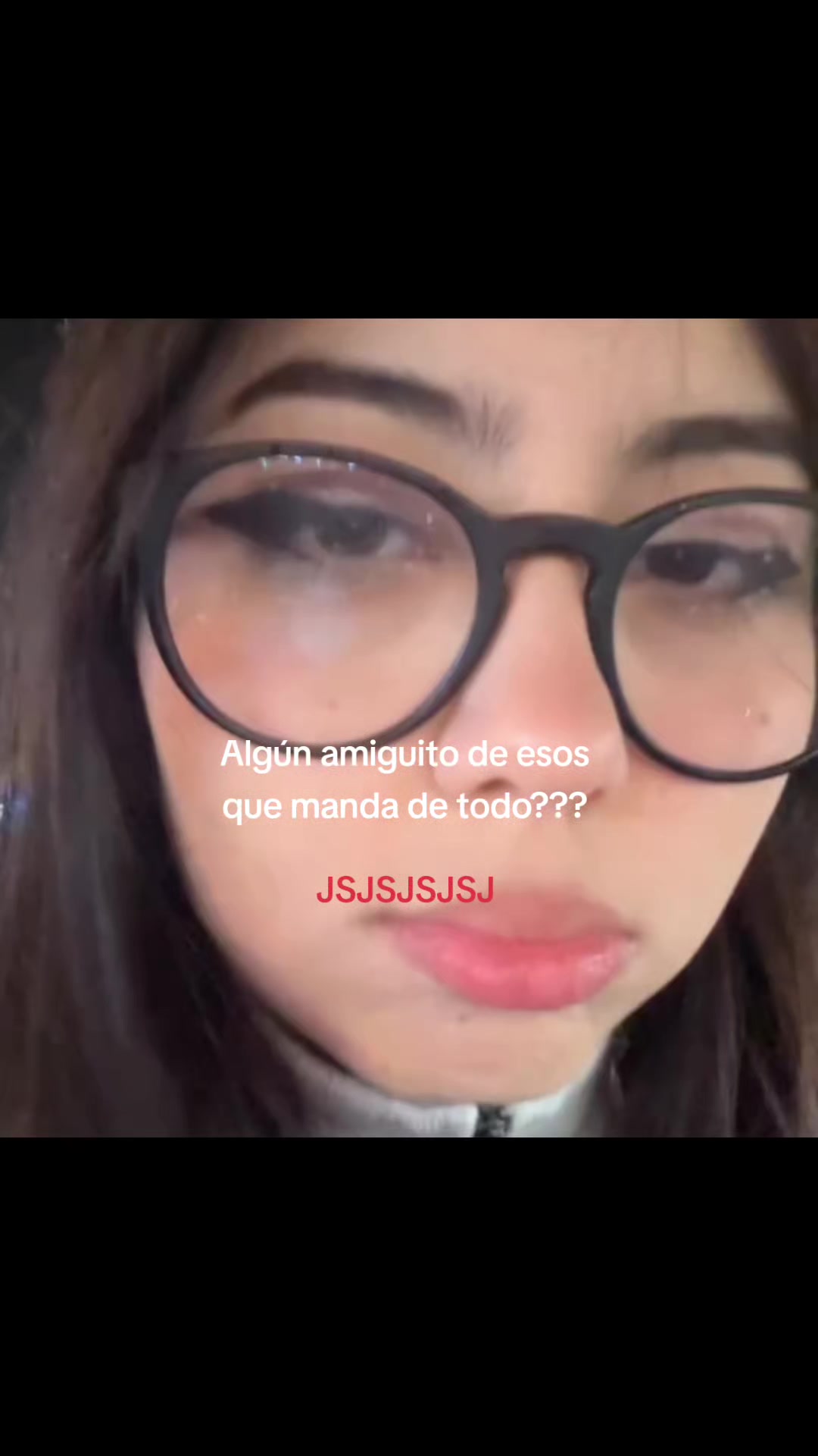 @karlita_bznz