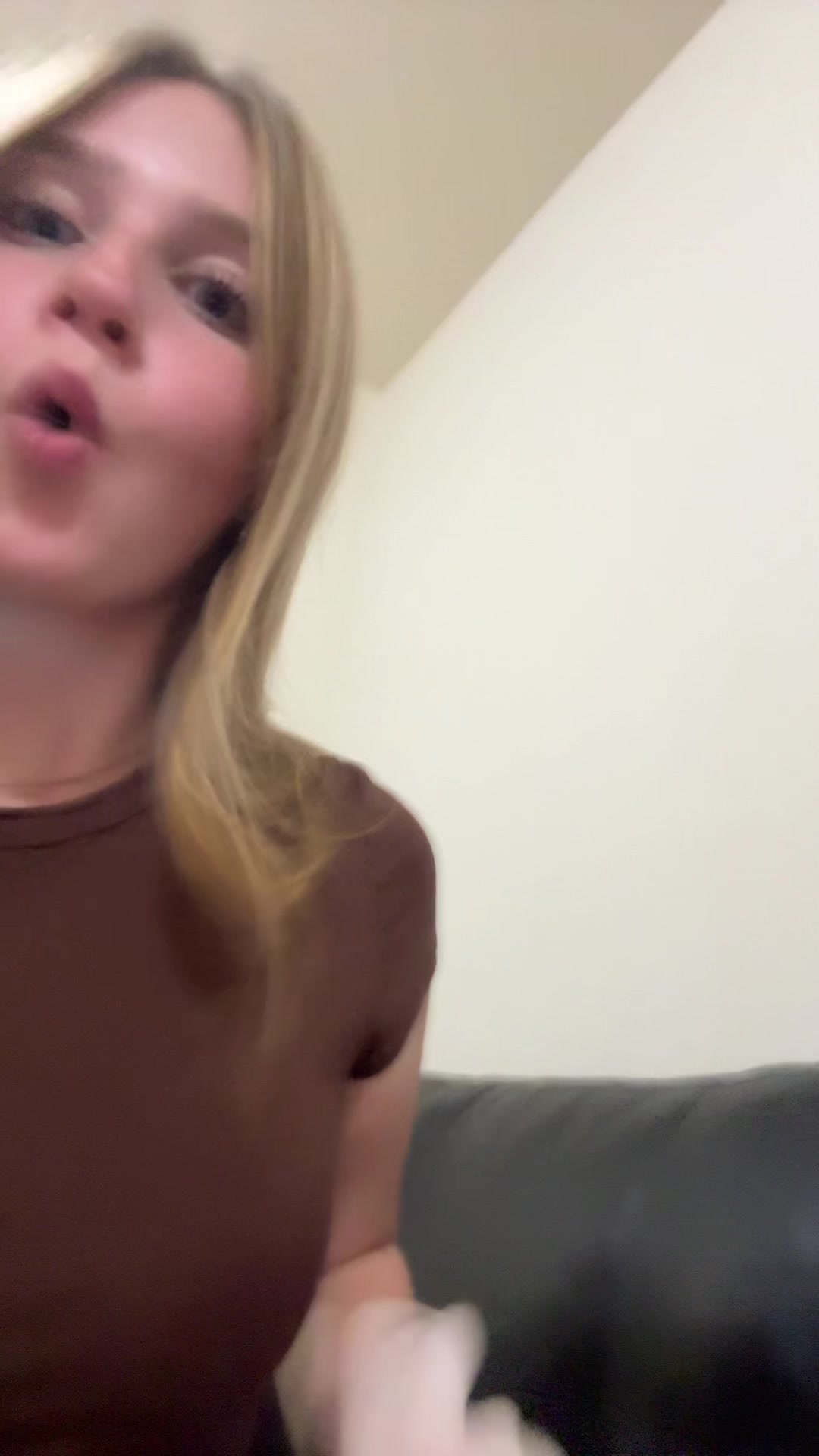 @lily