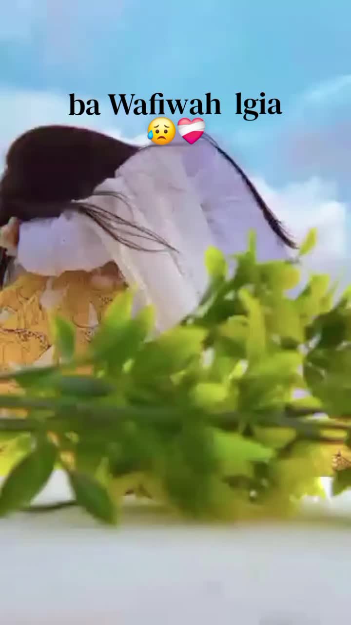 @𝄟⃝🦋𝐂𝐮𝐭𝐞 𝐠𝐢𝐫𝐥