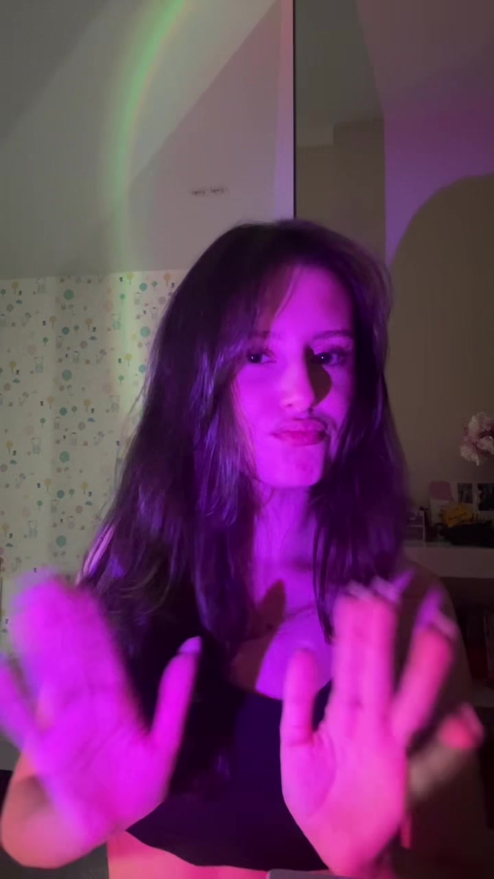 @софи бэрлоу ✚