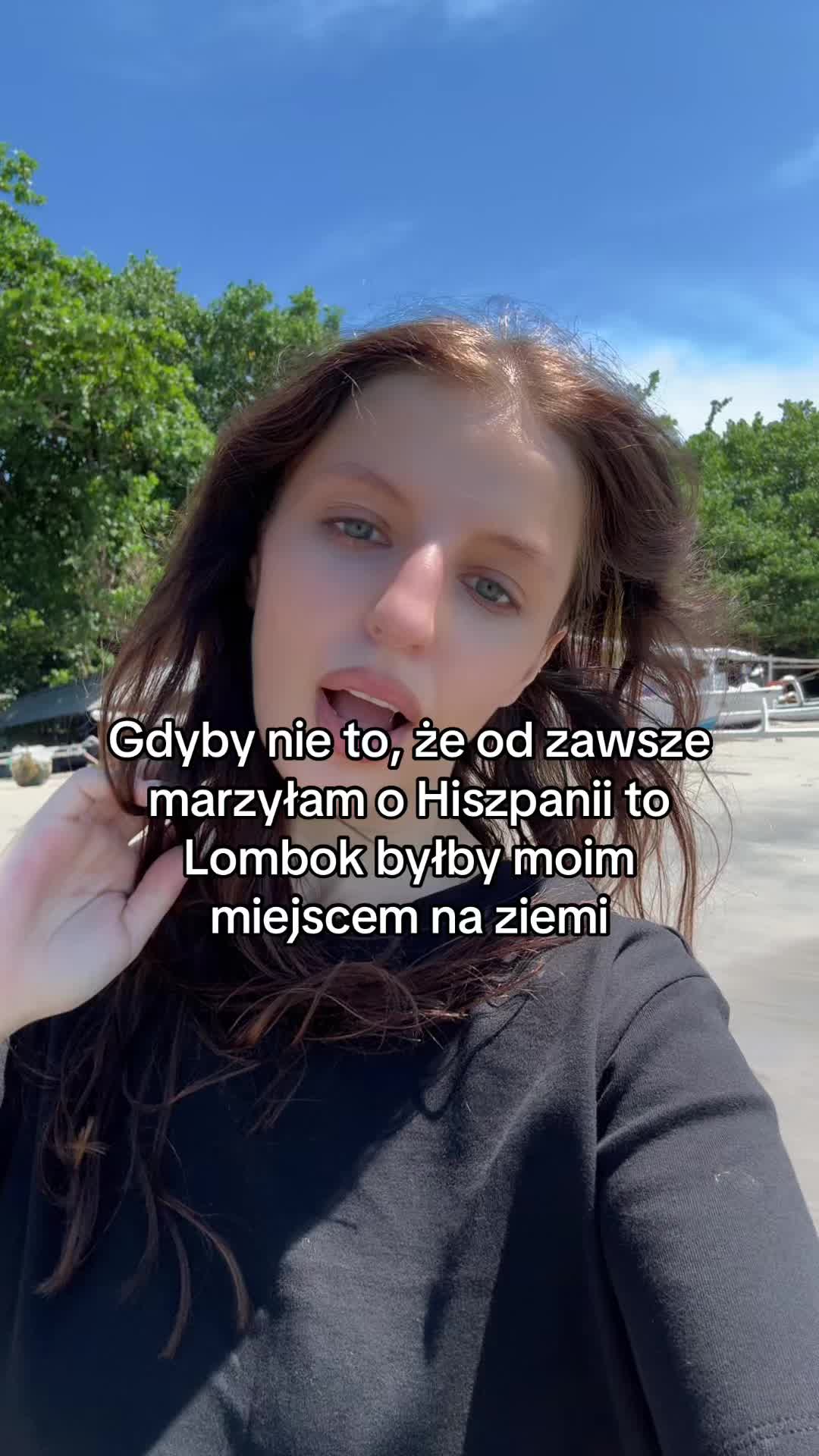 @Julka 🤍🌙