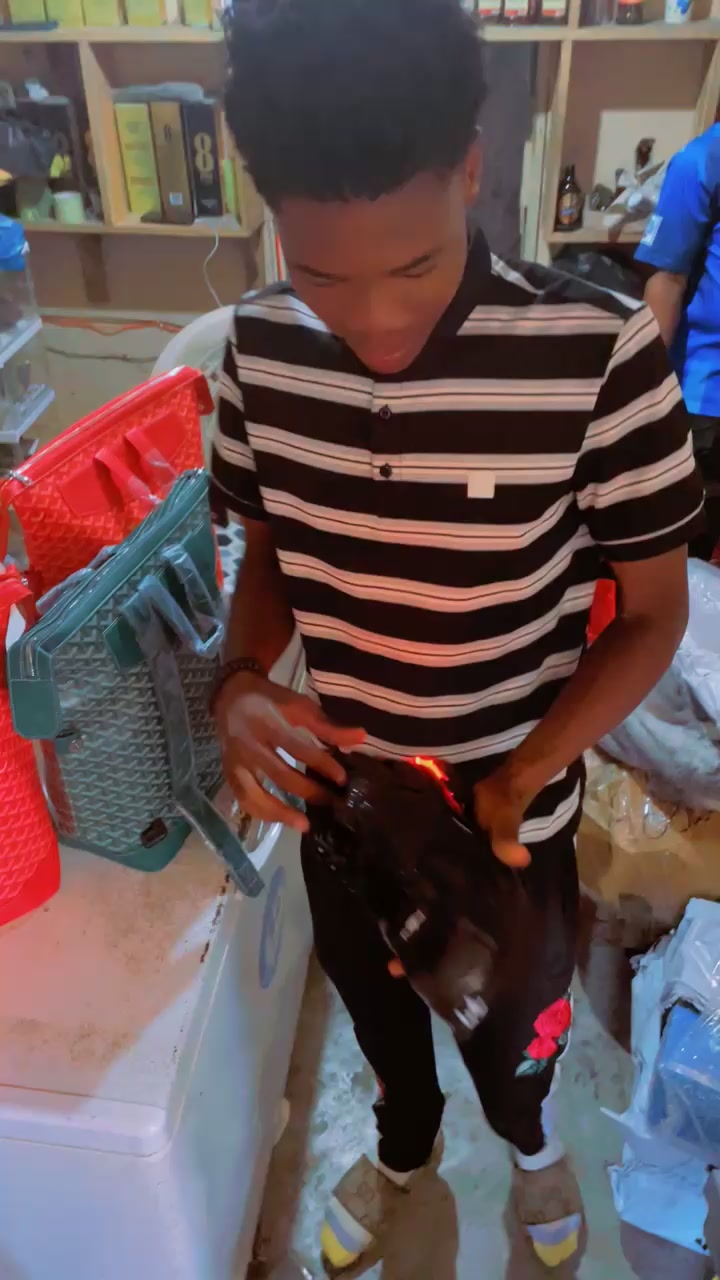 @young pirate🏴☠️🛍️