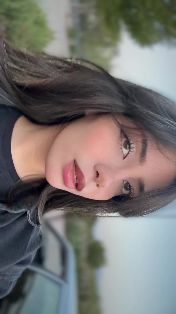 @2ys