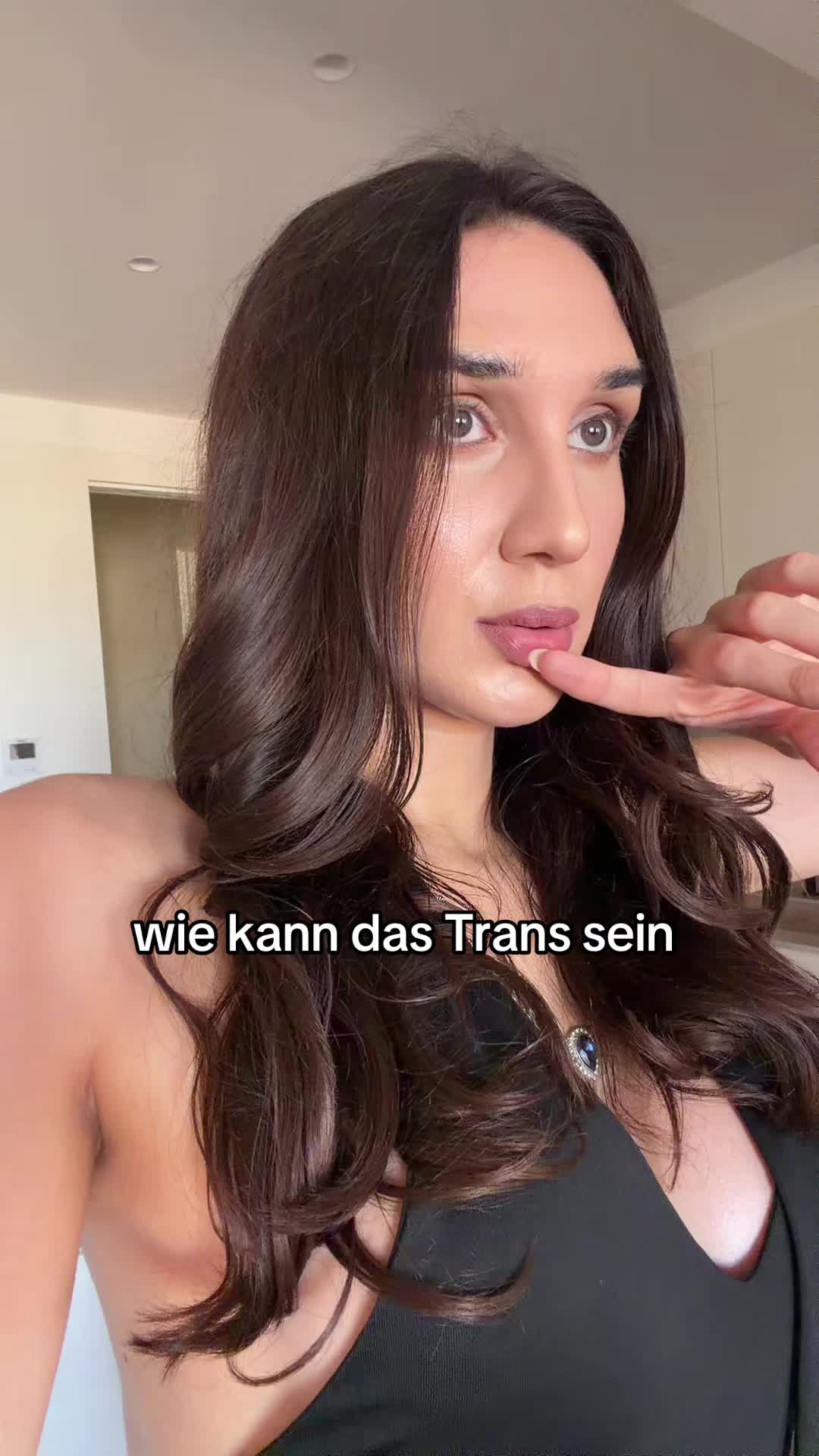 @celiashiamore