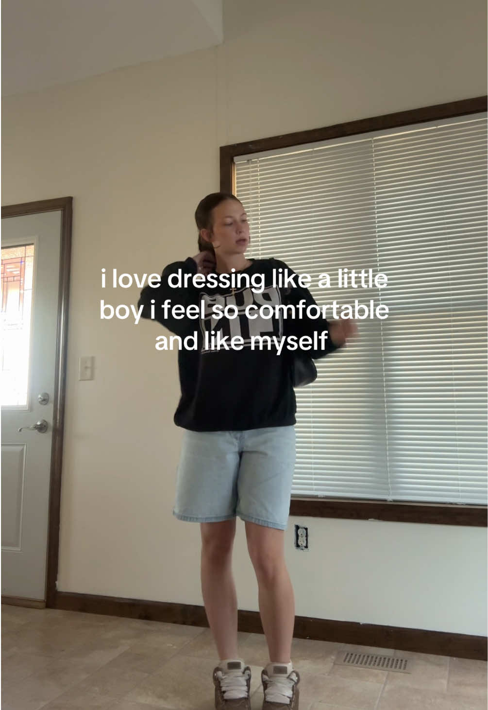 @𑣲 t