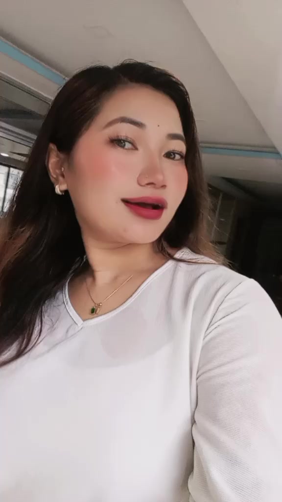 @_𝔄𝔫𝔲𝔨𝔞🌻