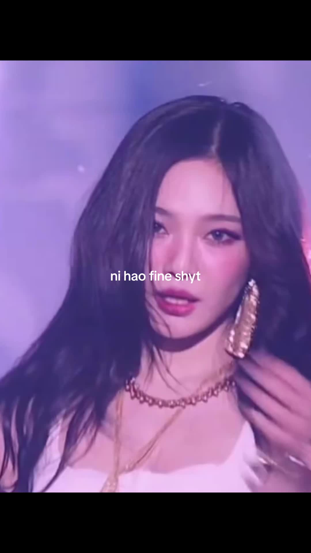 @<3