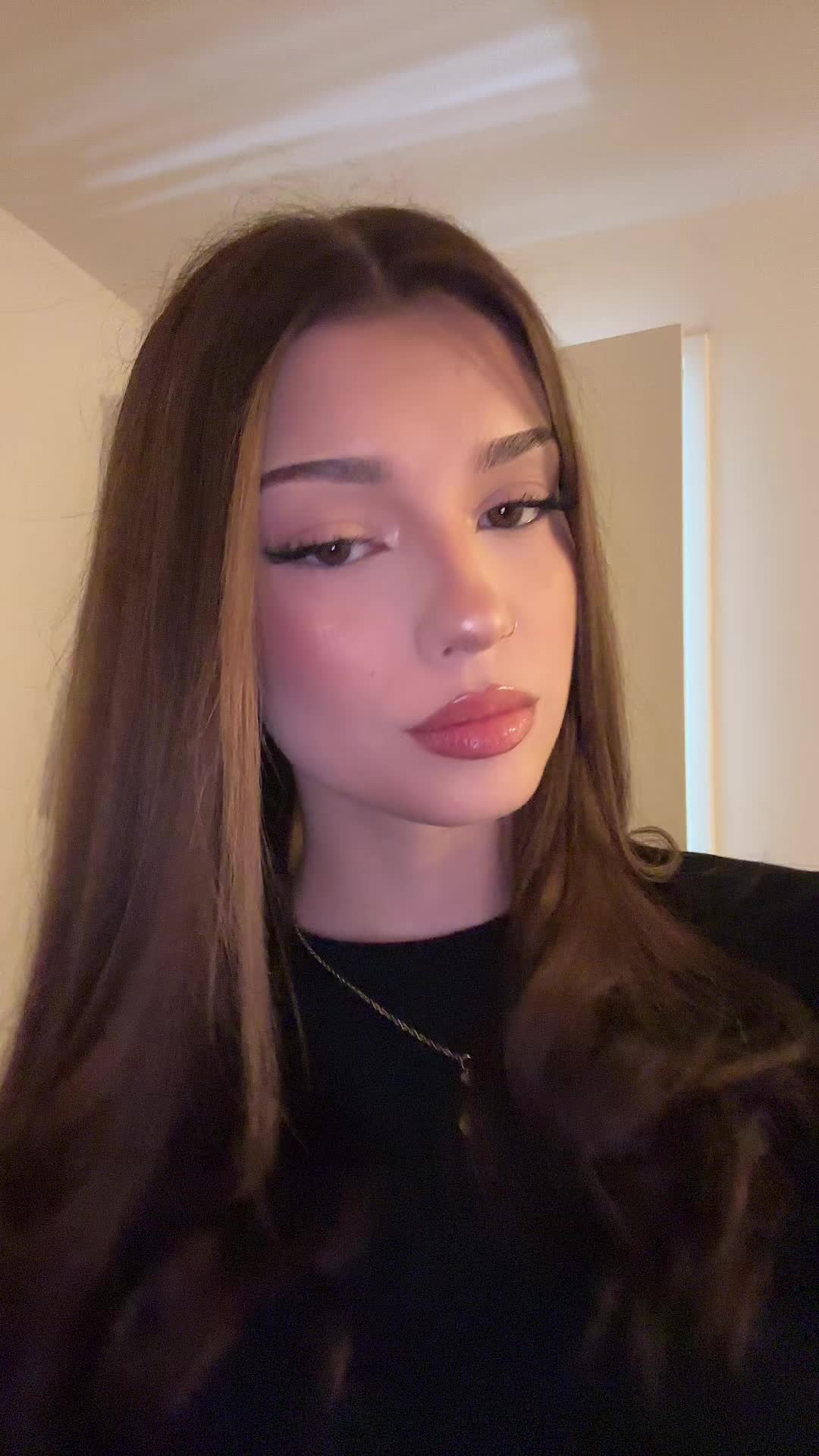 @𝒜𝓃𝒶