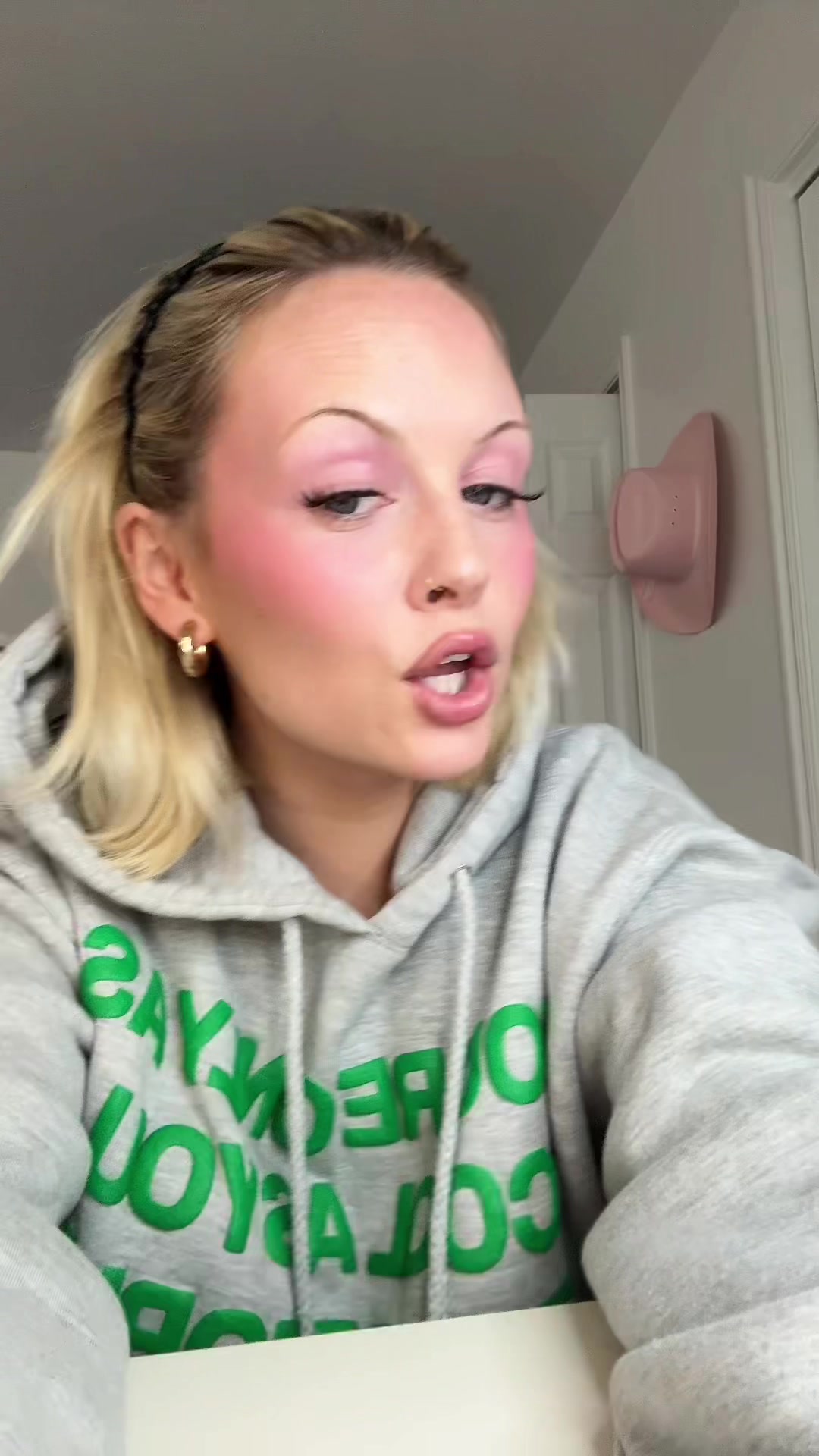 @Jade