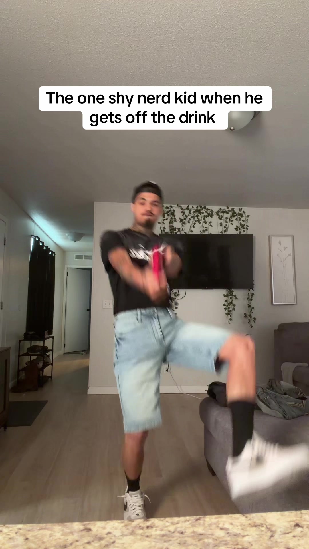 @Shehatesbedrik
