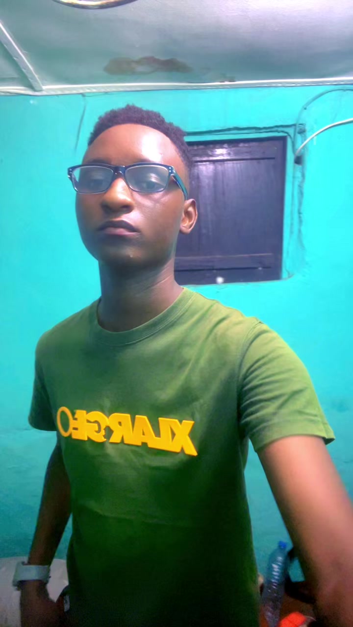 @Wizi Wôdô