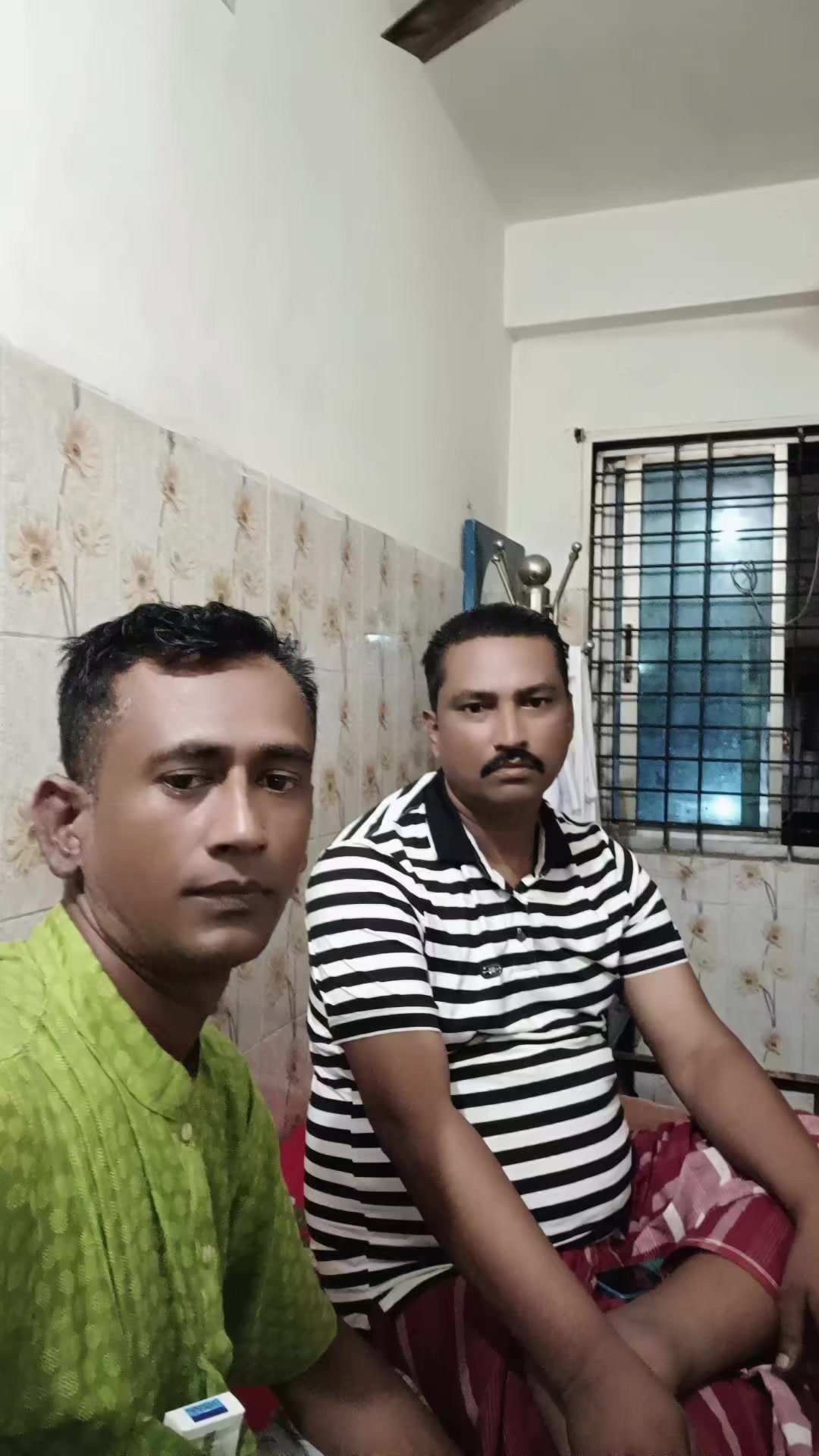 @আজান আহমেদ