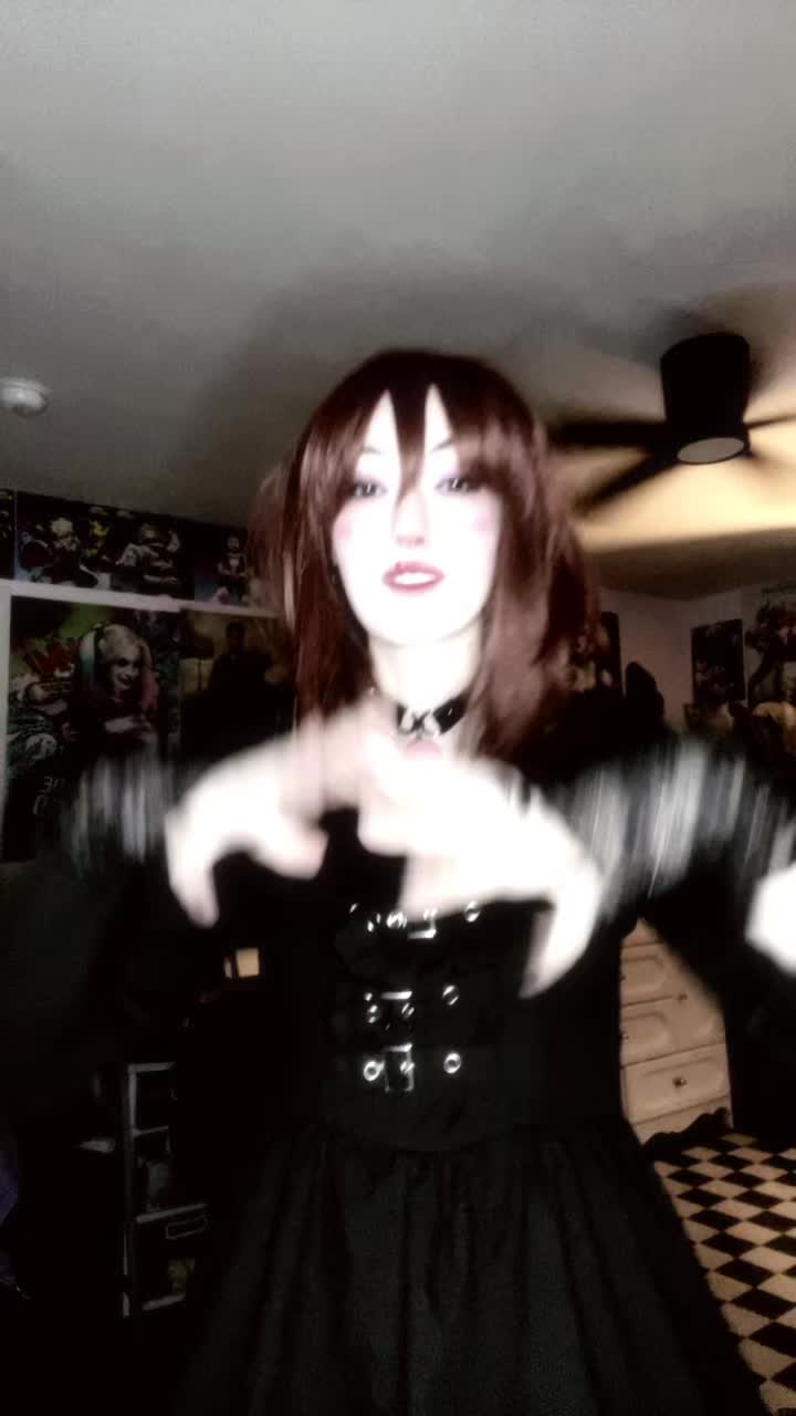 @💜EllaDabiBlackrose🖤