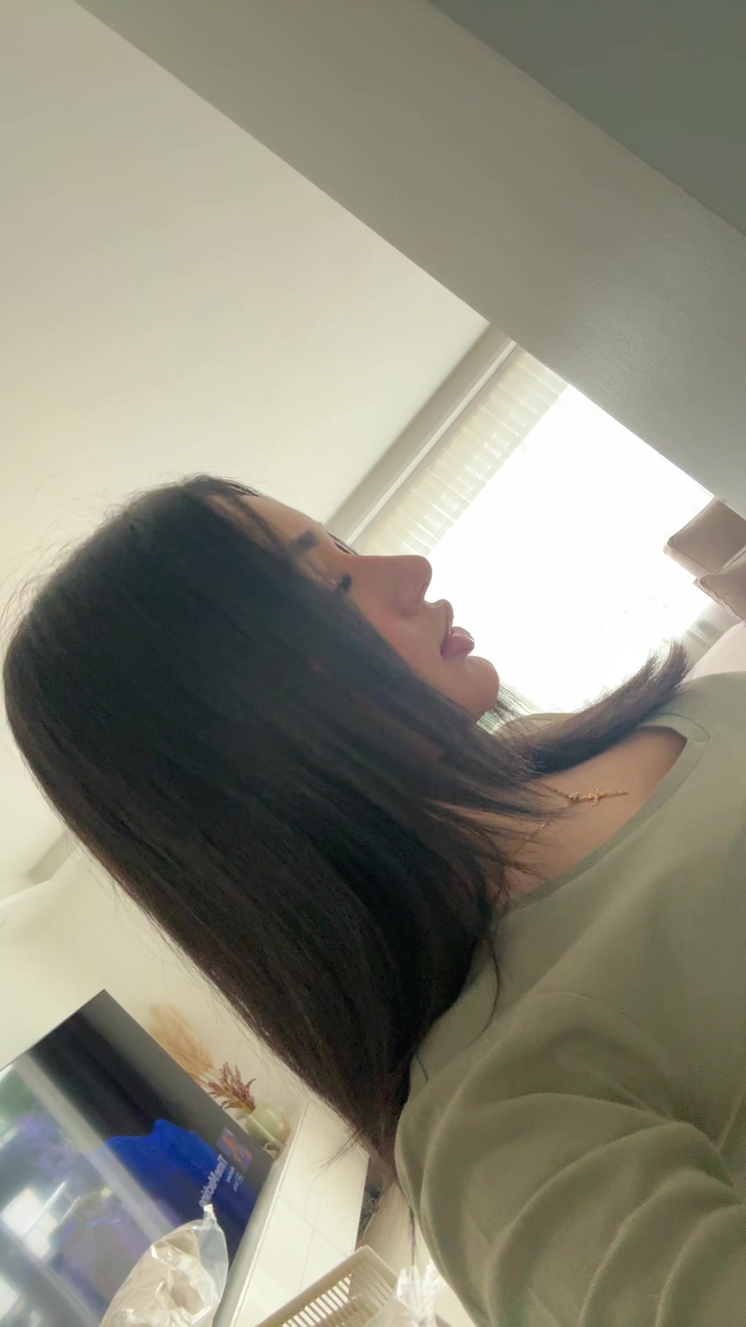 @lo