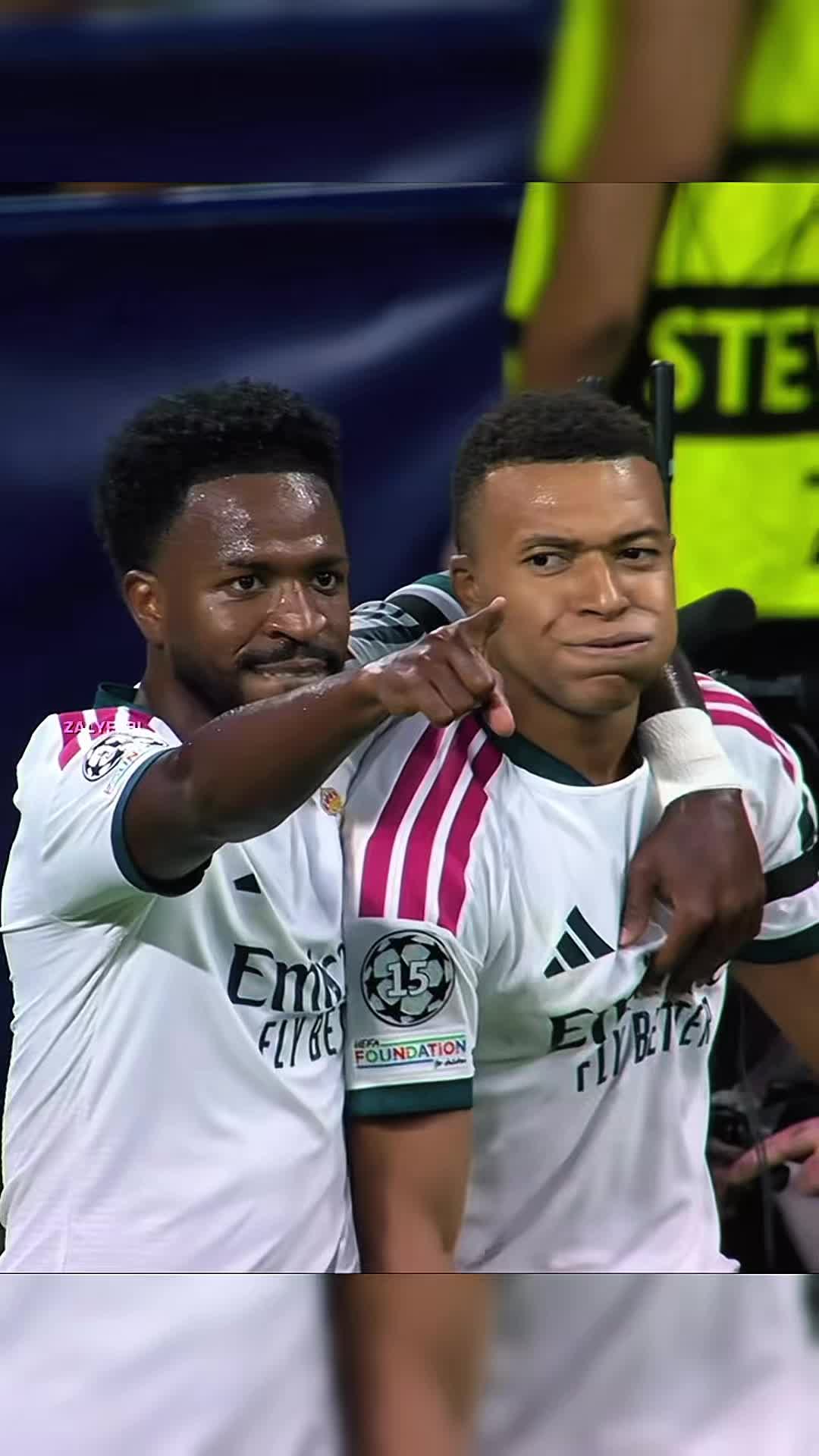 @Fútbol del mundo
