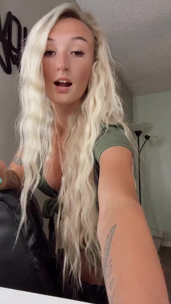 @LUCY♠️
