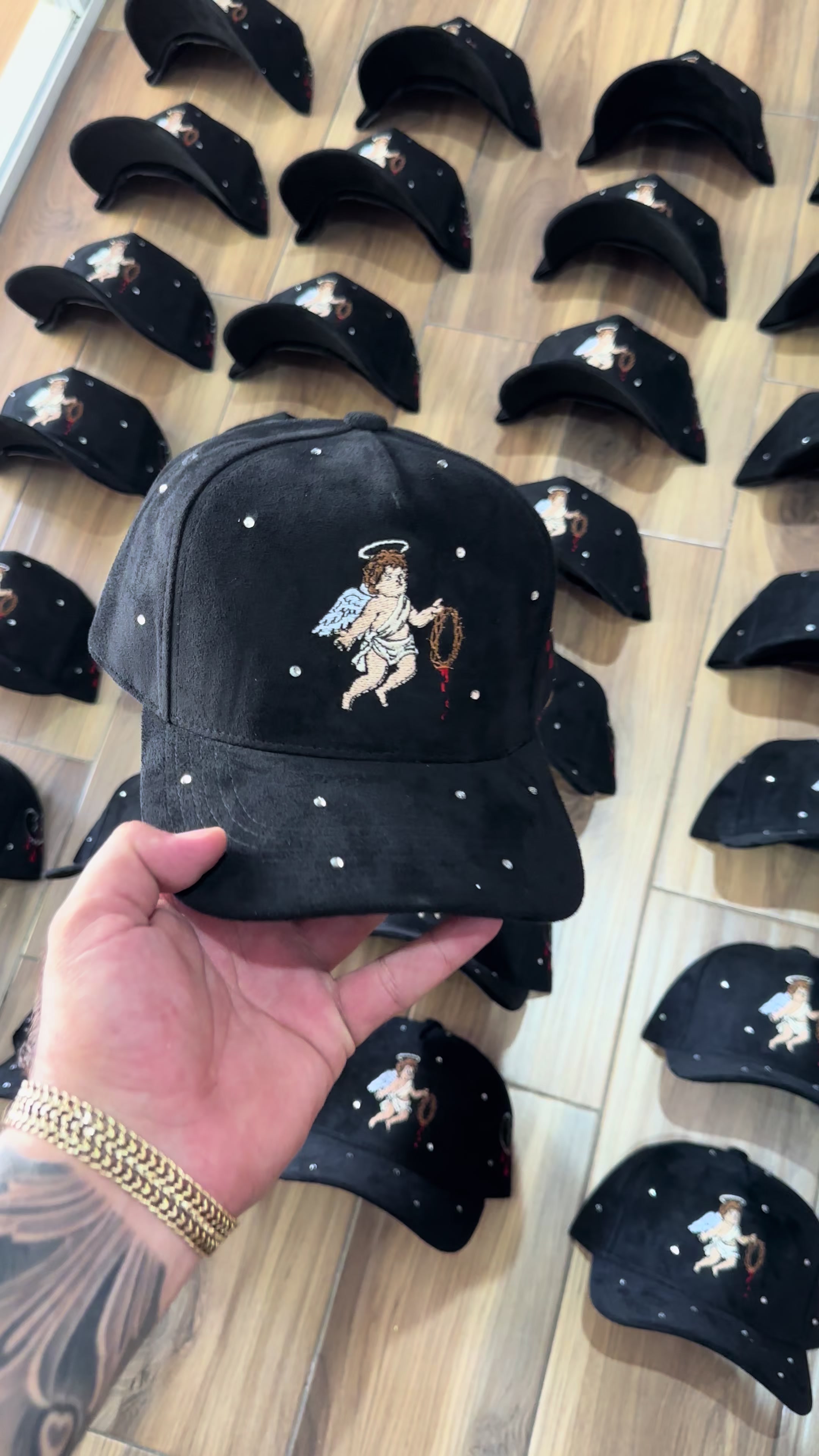@ElGriego_hats