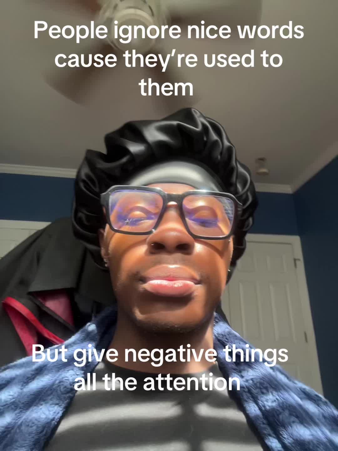 @M O B