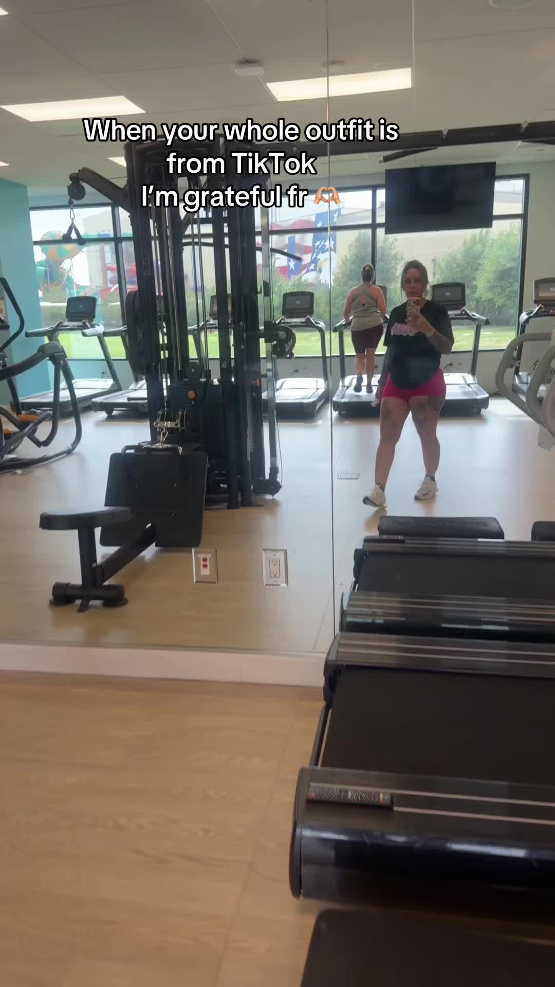 @Lizabeth_