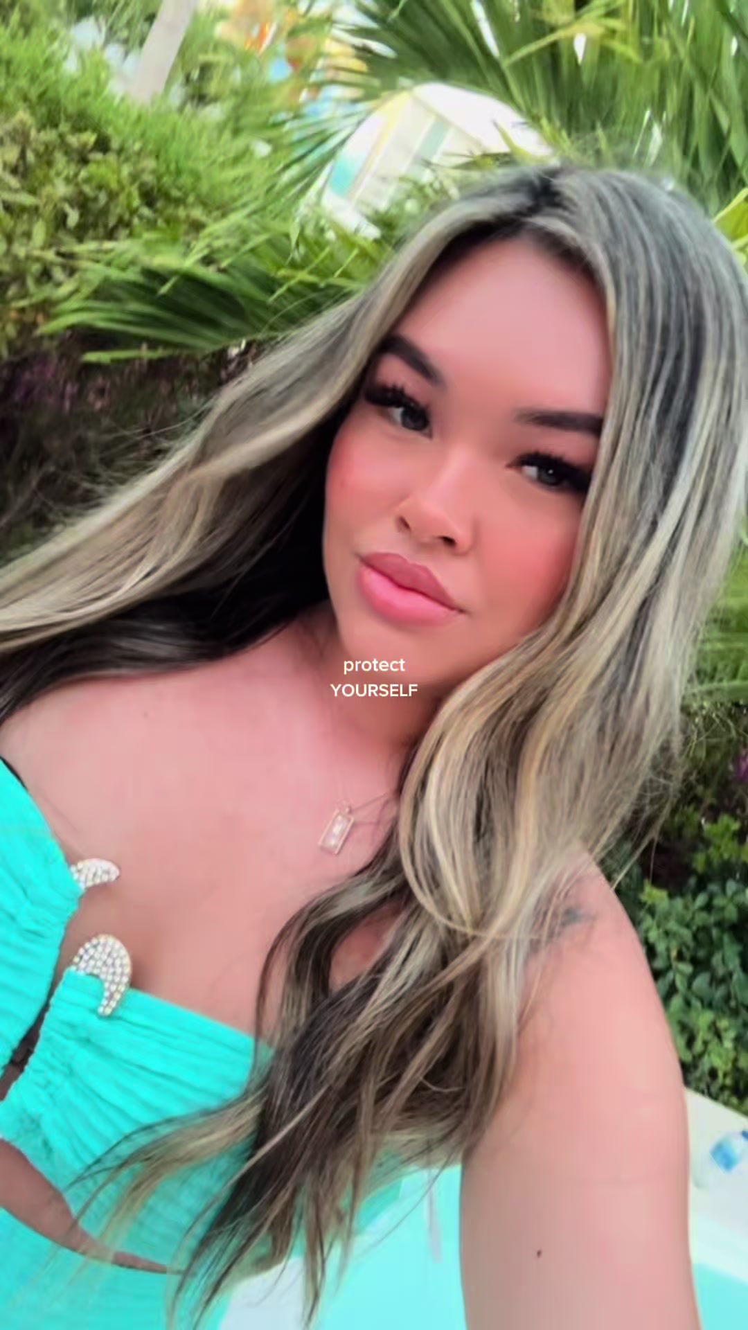 @itskatiiexo