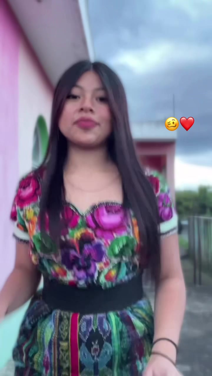@𝒻𝓁ℴ𝓇𝓎.⚡️