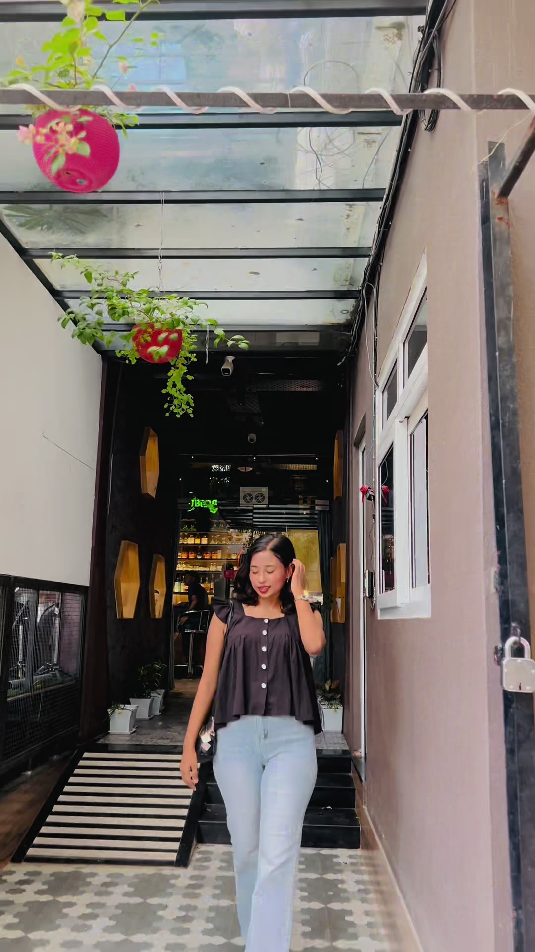 @Bee🐝
