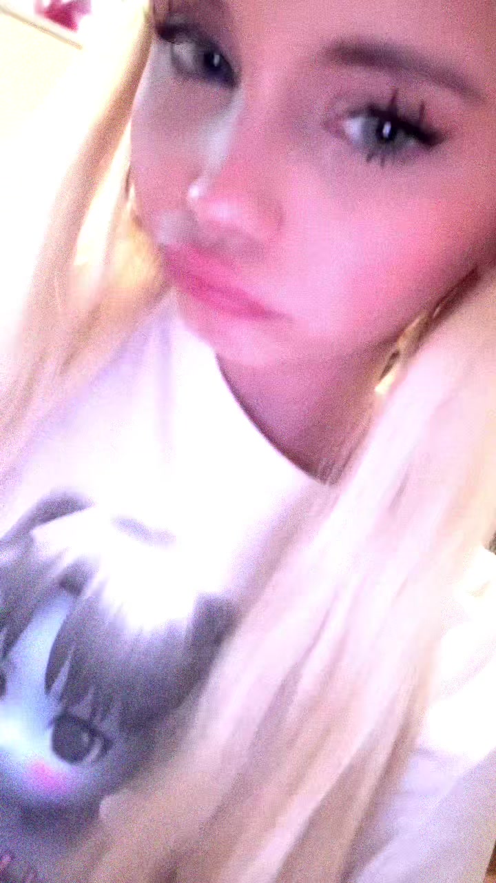 @👸🏼