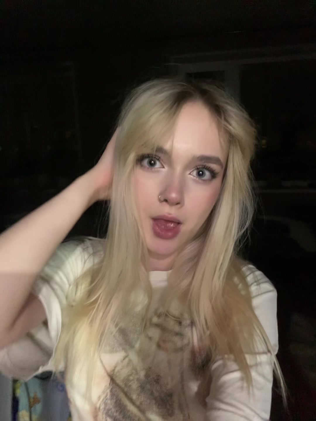 @ника лол
