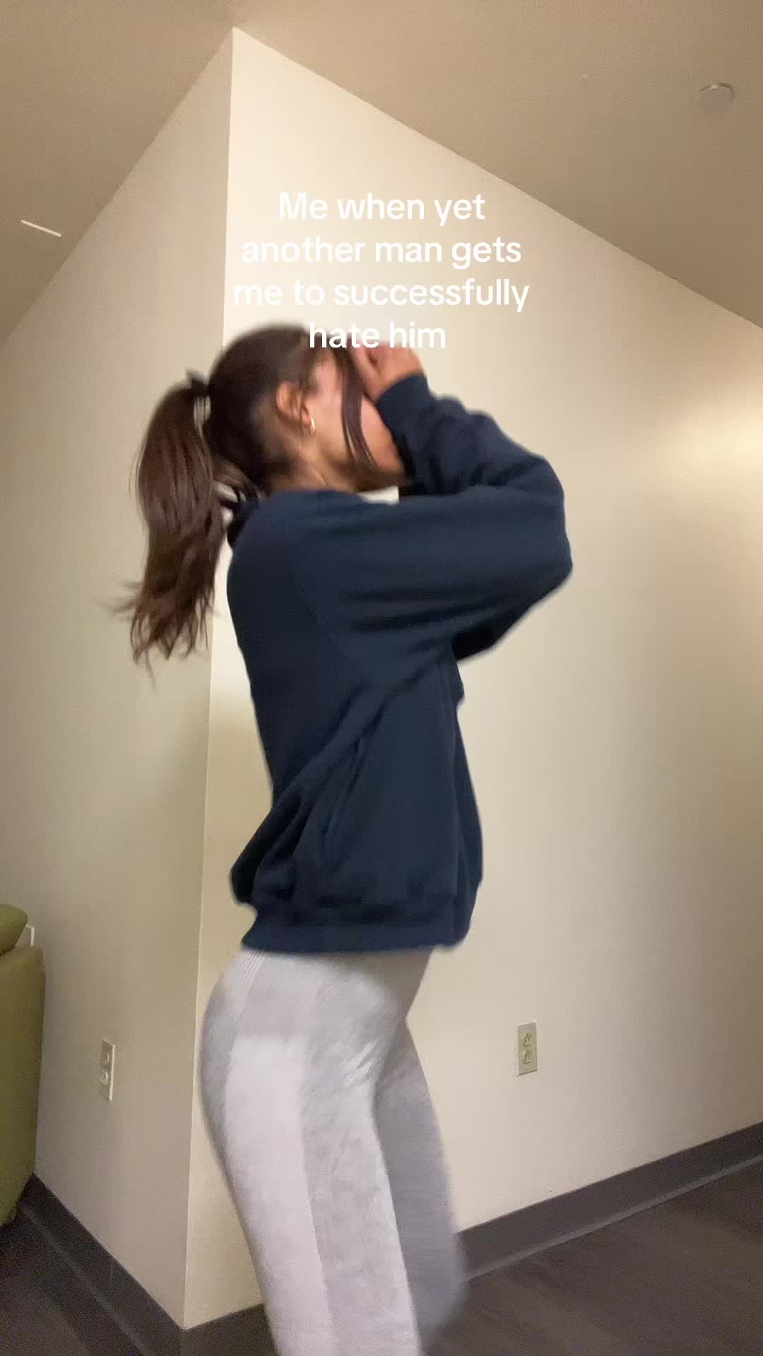 @💛