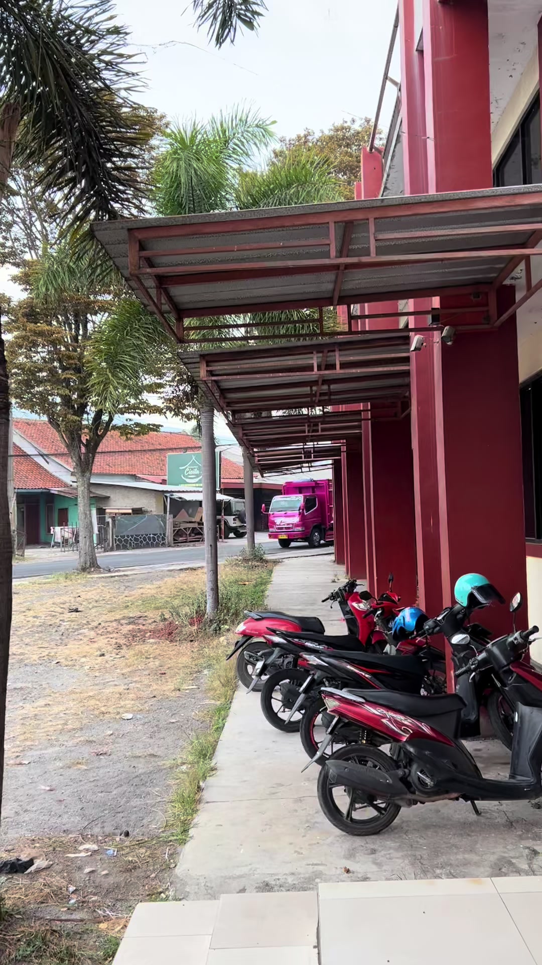 @azizah driver Garut