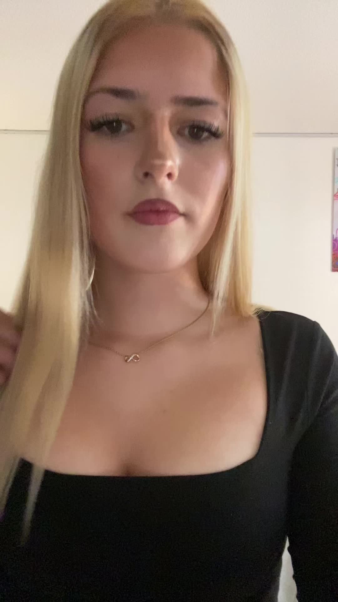 @Tam1nA_15