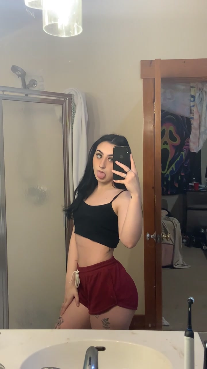 @skylahlove