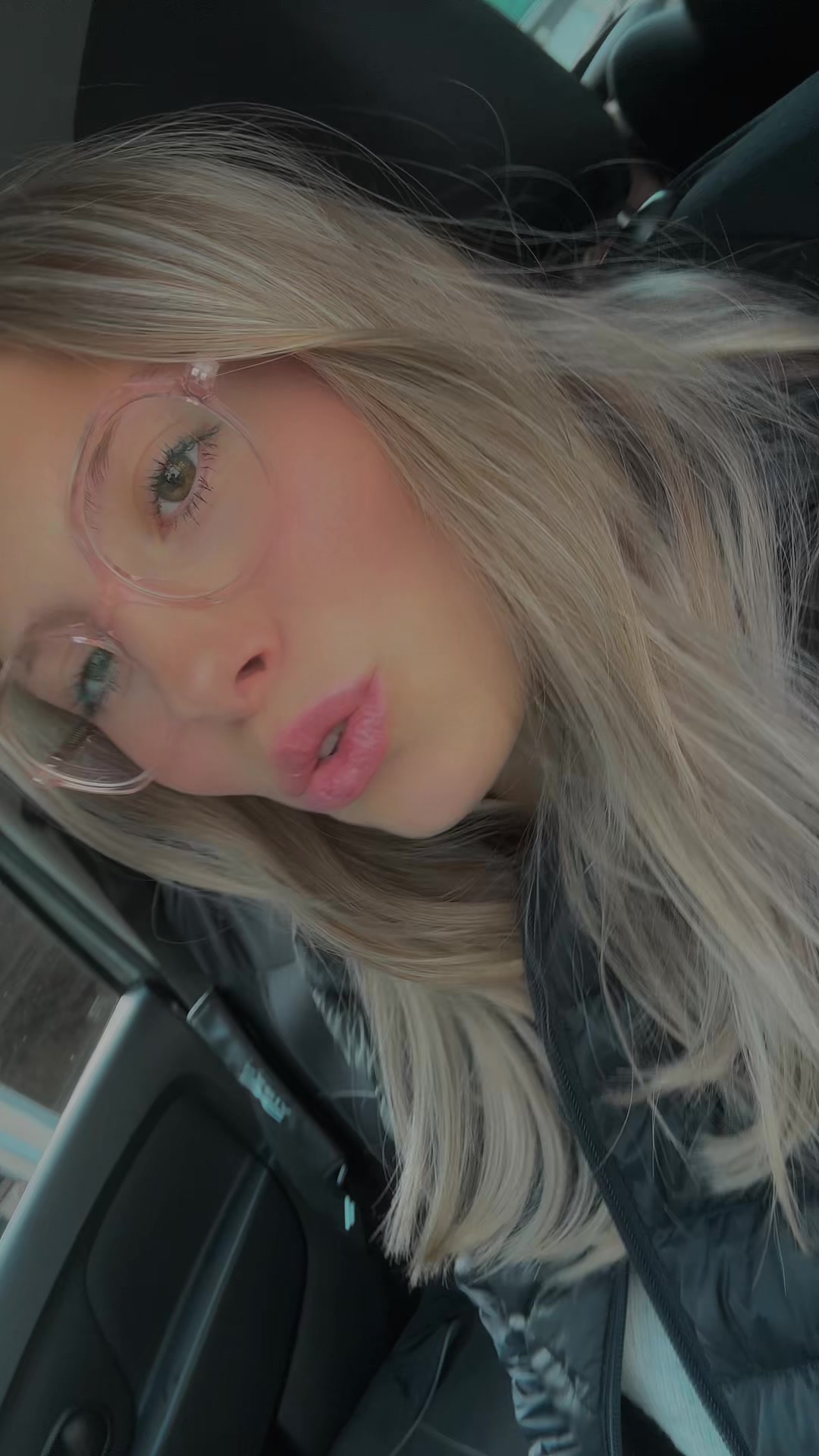 @_Ellooddiee_